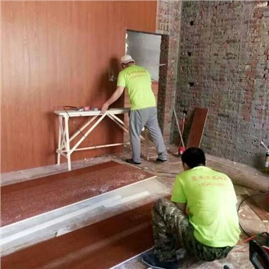PVC nástenné panely s efektom dreva